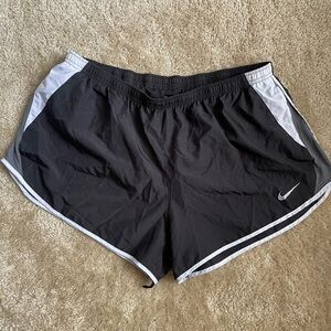 Nike Women's Tempo Running Shorts